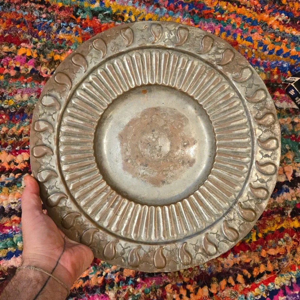 VTG Egyptian Copper Pewter Wall Plate Brown Paisley Embossed Decor Unbranded Art